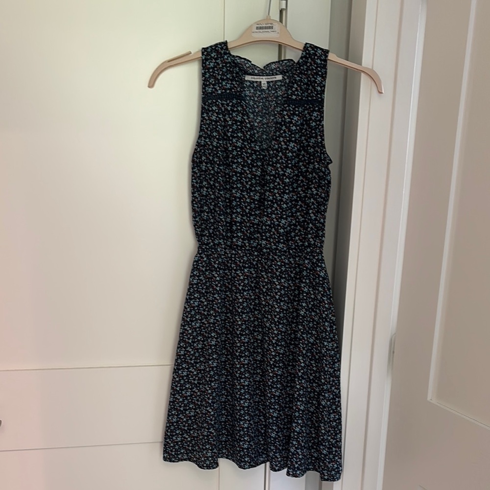 Collective concept dress extra small